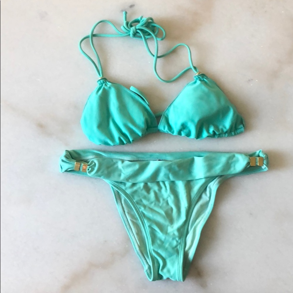 Bathing suit